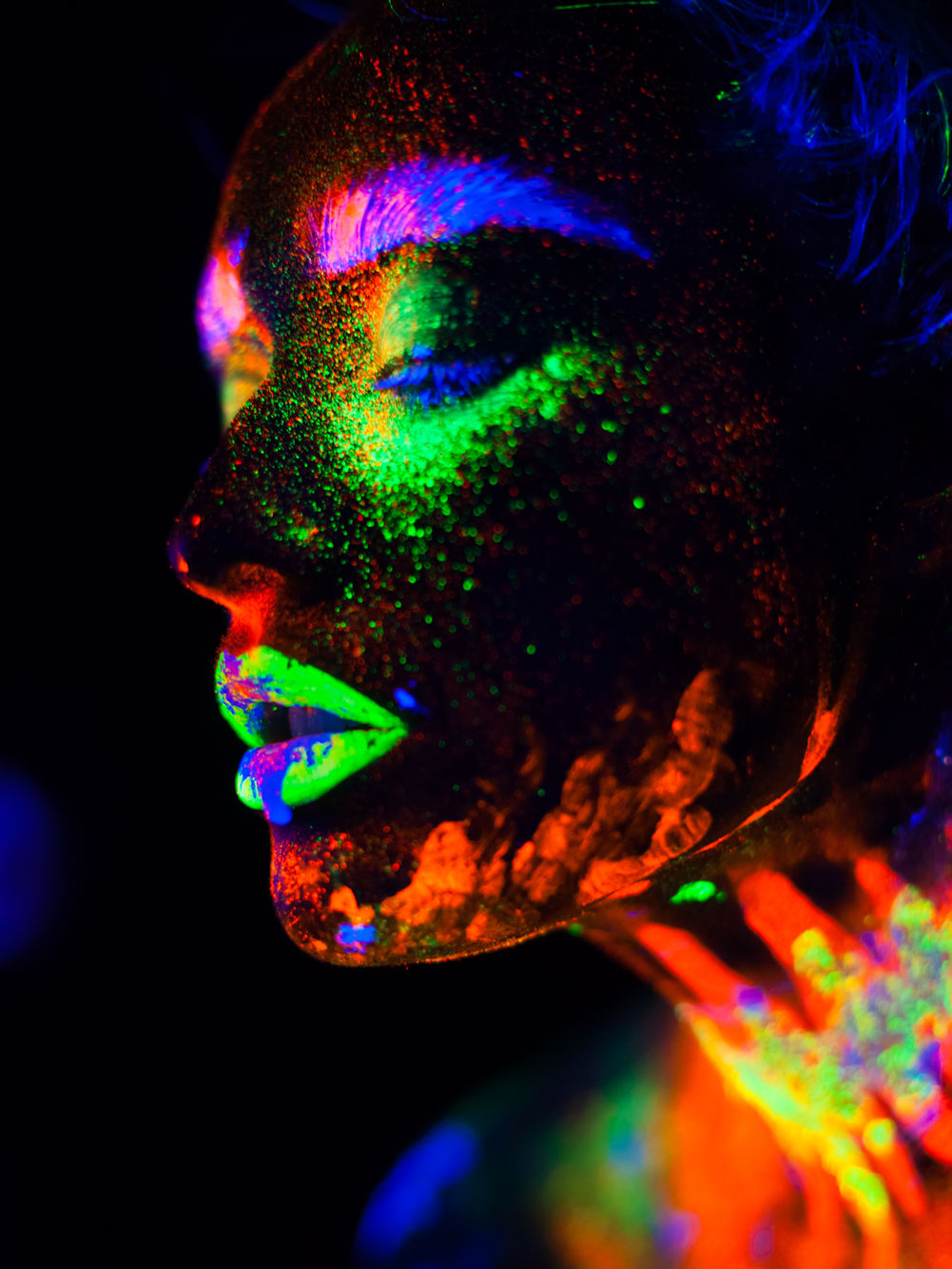 Kryvaline Neon Fluorescent Face and Body Paint 30g Dark Purple - Kryvaline Body Art Makeup | Glitter Tattoos, Face & Body Paint, Design - Kryvaline Body Art Makeup